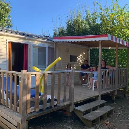 Camping Les Poutiroux *